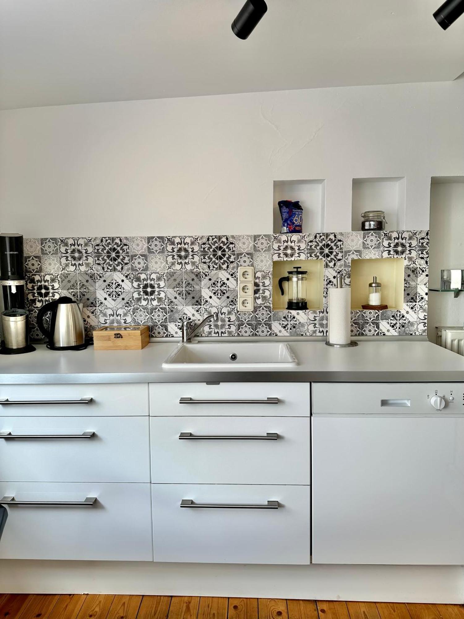 Schoenes City-Apartment Mit 2 Schlafzimmer, Parkplatz, Ruhig Und Hell, D46-Dg Oldenburg Esterno foto