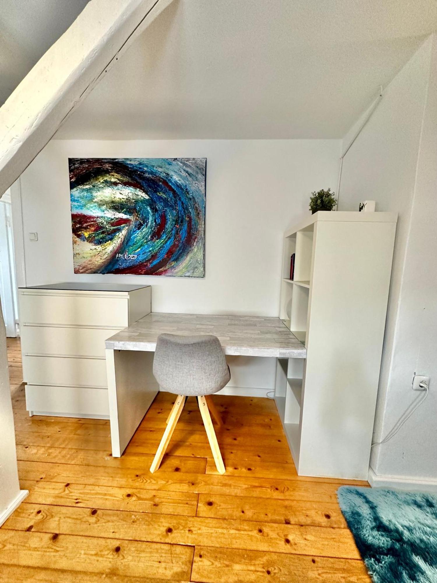Schoenes City-Apartment Mit 2 Schlafzimmer, Parkplatz, Ruhig Und Hell, D46-Dg Oldenburg Esterno foto